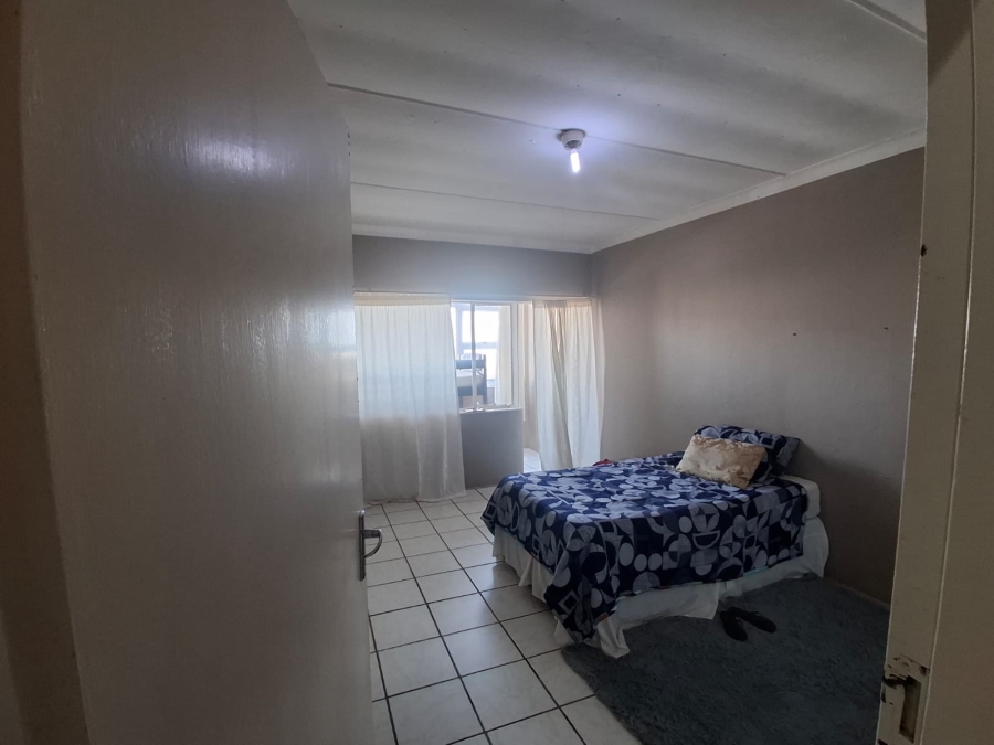 1 Bedroom Property for Sale in Quigney Eastern Cape